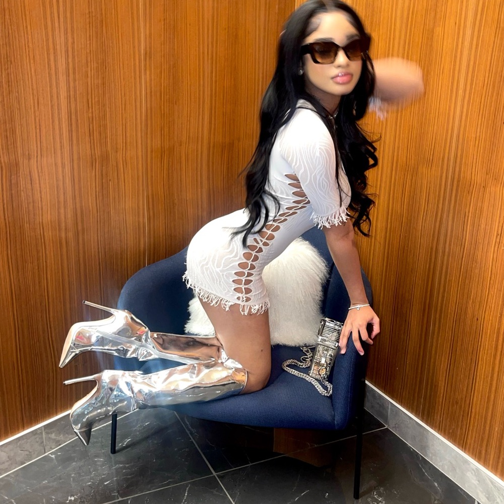 Silver Boots - image 2